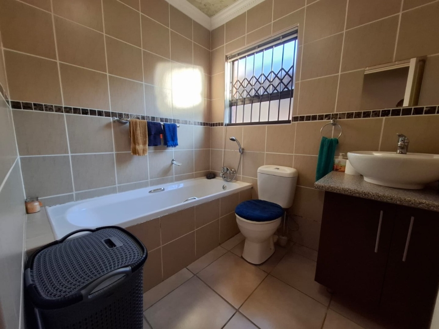 3 Bedroom Property for Sale in Shellyvale Free State
